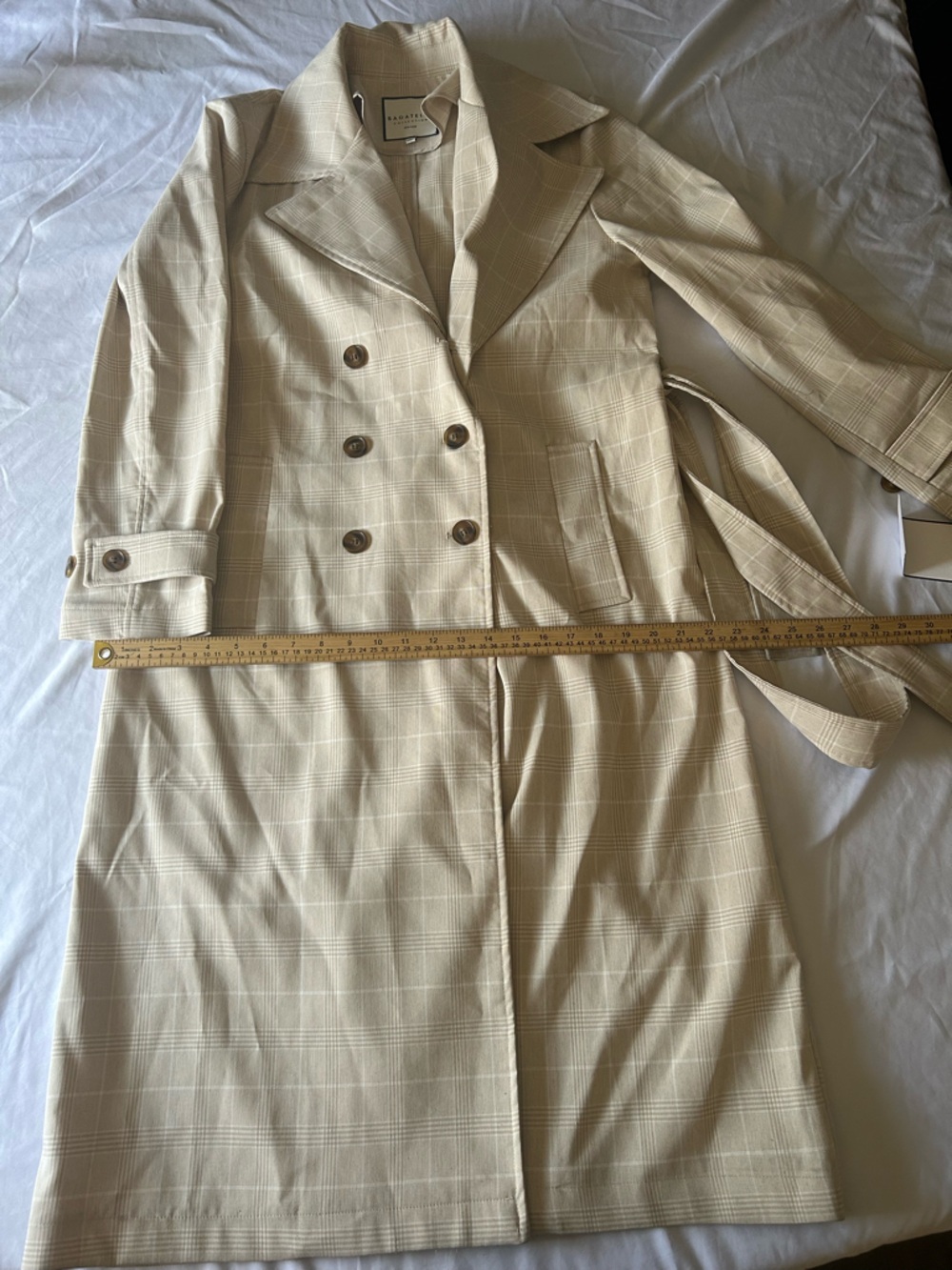 Bagatelle Collection Plaid Trench Coat Beige Double Breasted Belted Size L - Picture 4 of 6
